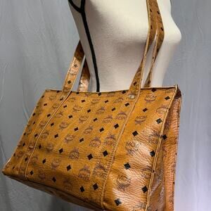 MCM Visetos Heritage Tote - Cognac - Monogram - Made in Germany